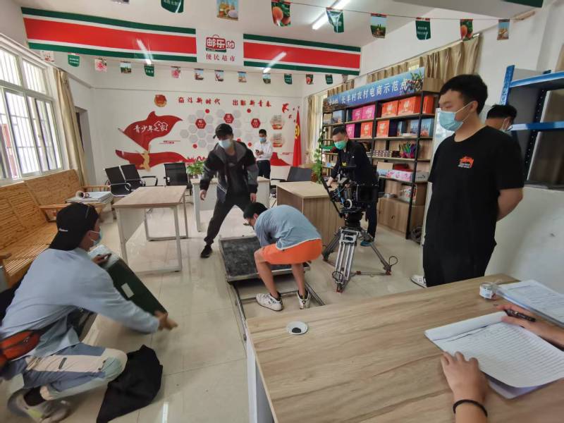 追星女孩心理学分析报告：宁蒗广告片拍摄公司揭秘饭圈应援式传播逻辑